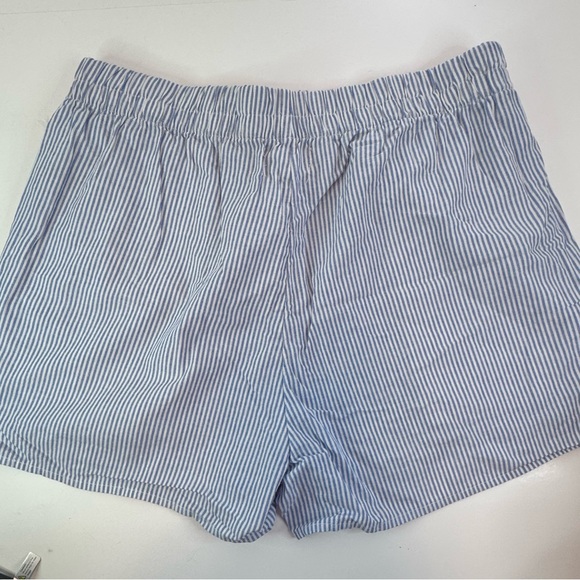 No Boundaries Blue & White Pinstripe Cotton Shorts (L 12/14) - Picture 4 of 9